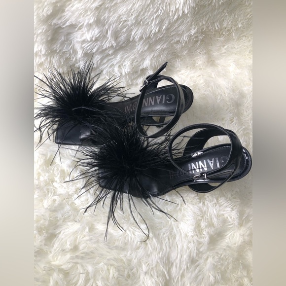 Gianni Bini Black Feathered Heels size 9.5 NWOT - Picture 3 of 15